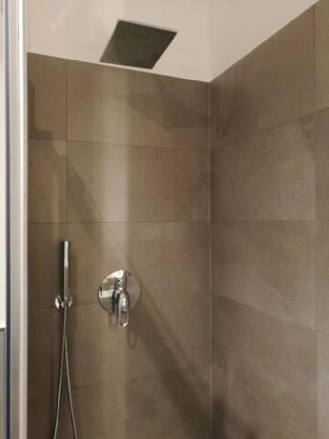 Appartamento Con Grande Terrazzo In Via Lomellina - Lome 527 Mediolan Zewnętrze zdjęcie