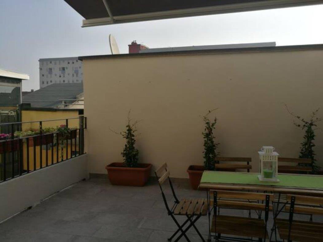 Appartamento Con Grande Terrazzo In Via Lomellina - Lome 527 Mediolan Zewnętrze zdjęcie